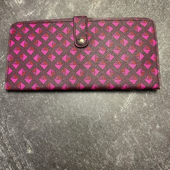 Vera Bradley Wallet - Picture 1 of 4